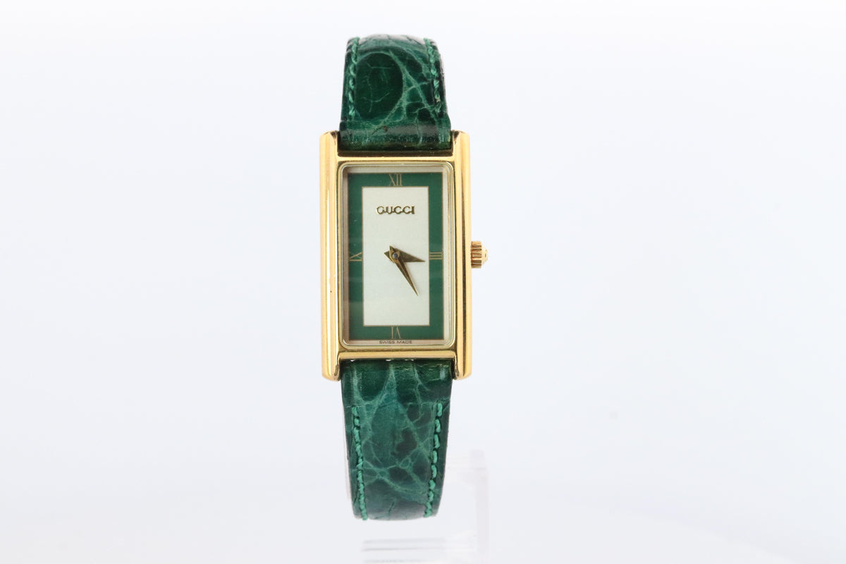 Vintage GUCCI Tank Watch Timepiece. 2600L Gucci Lane Green
