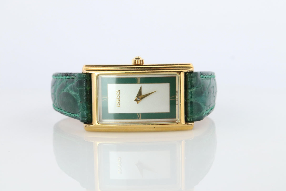 Vintage GUCCI Tank Watch Timepiece. 2600L Gucci Lane Green