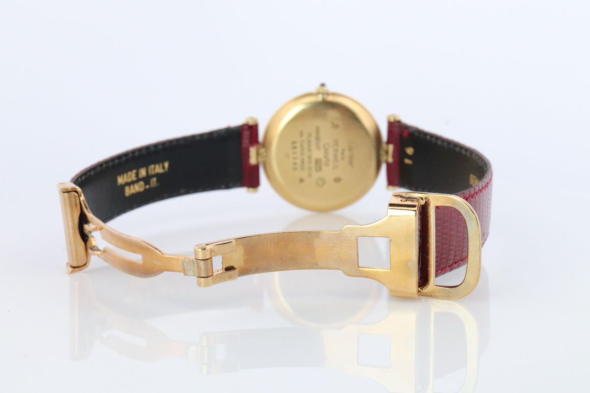 Cartier Watch. Must de Cartier Bordeaux Burgundy Dial Vendome Round Argent 30mm.