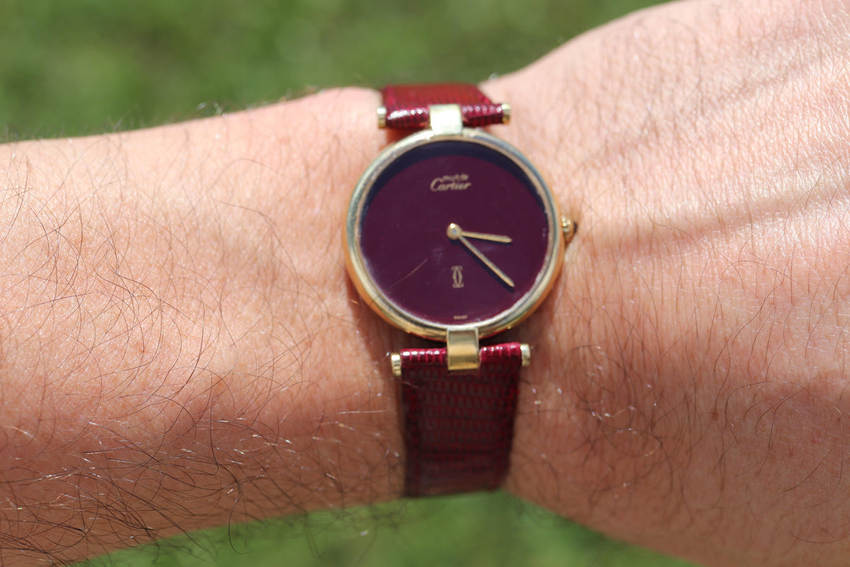 Cartier Watch. Must de Cartier Bordeaux Burgundy Dial Vendome Round Argent 30mm.