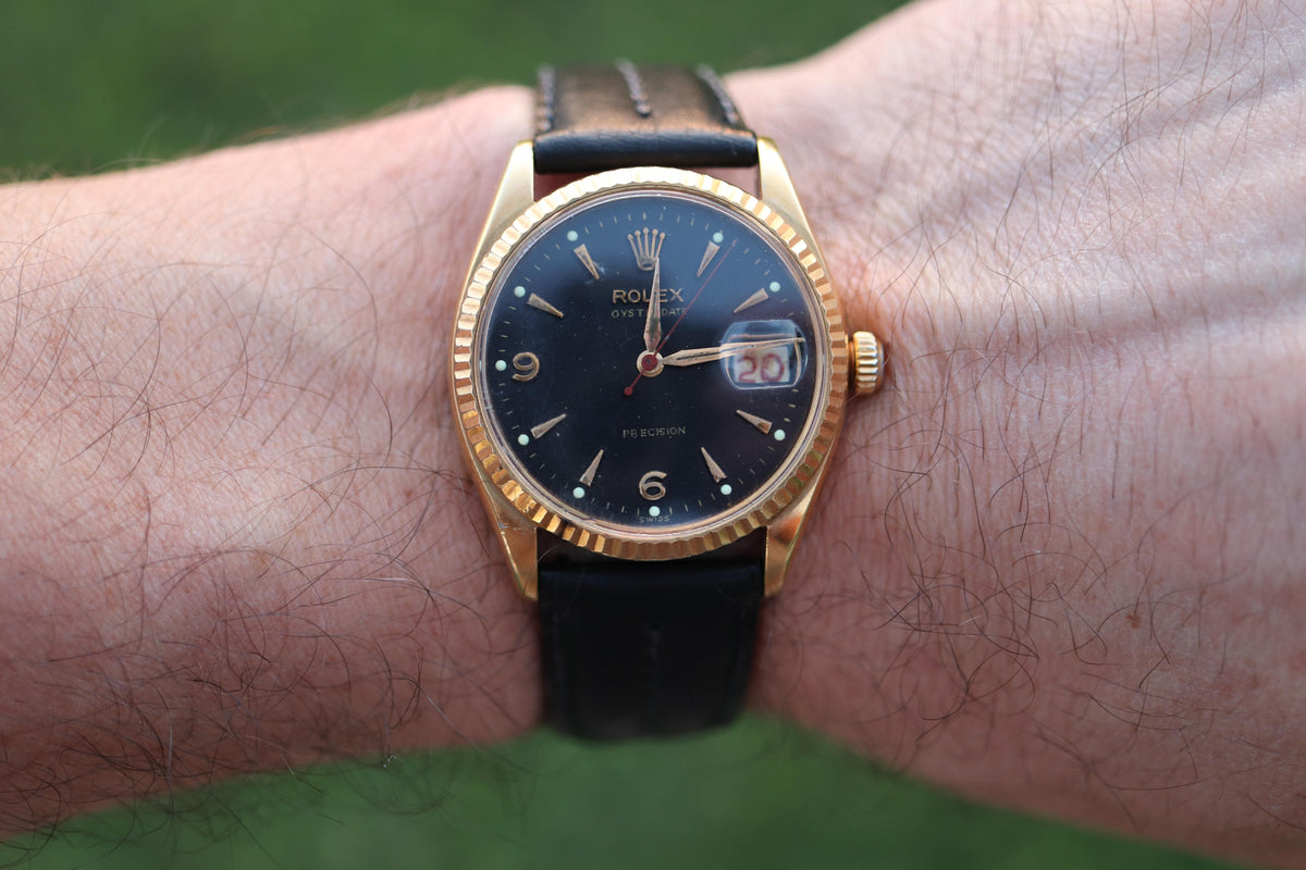 ROLEX Watch. Rolex ref. 6294 Black Dial 1950s Mens Rolex watch.