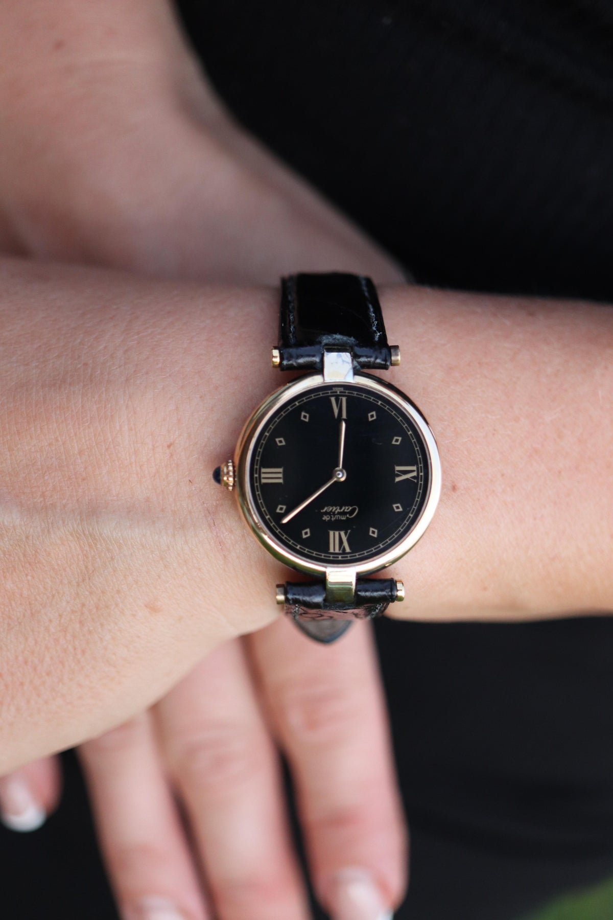 Cartier Watch. Must de Cartier BLACK Vendome Round Argent Vermeil 30mm Dial.
