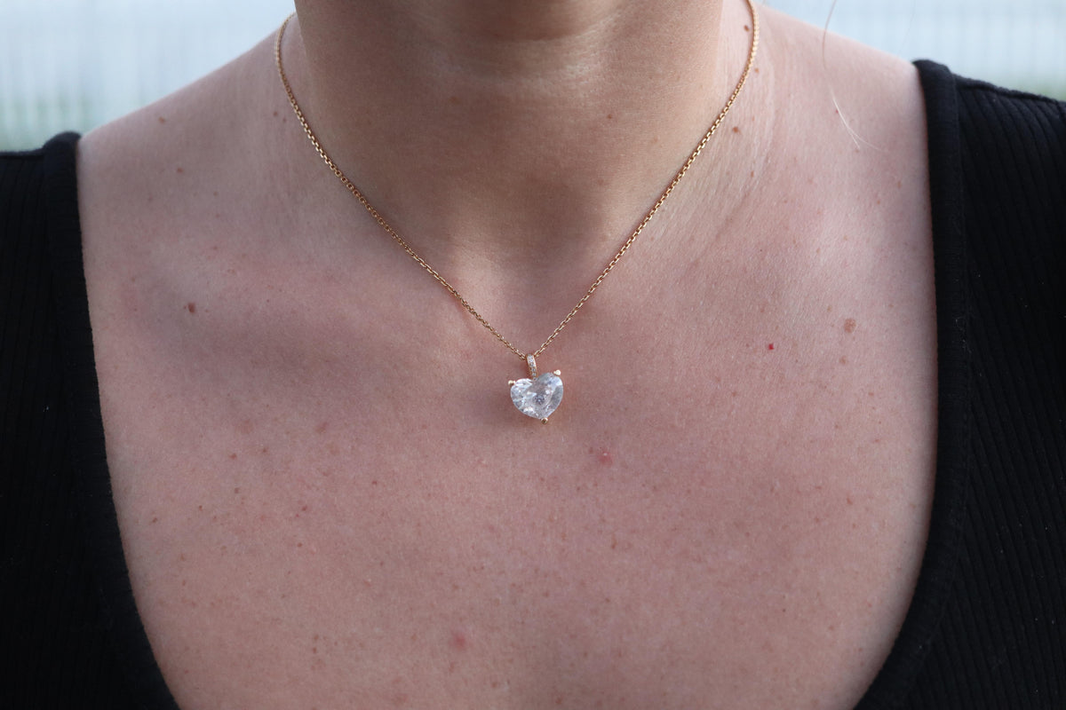 18k Chopard Happy Diamond Heart Pendant. So Happy Chopard Necklace