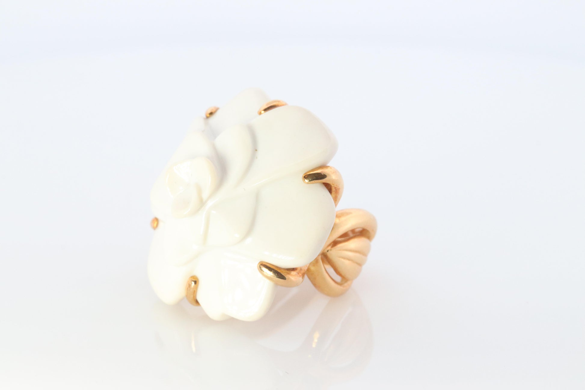 Chanel Camelia Ring. Genuine CHANEL 18k 750 Camelia Chalcedony Ring.