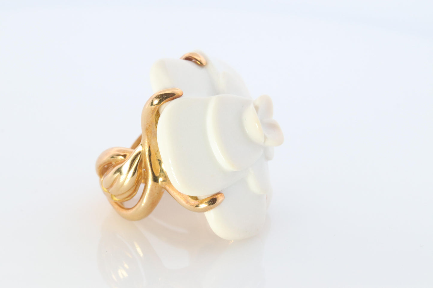 Chanel Camelia Ring. Genuine CHANEL 18k 750 Camelia Chalcedony Ring.