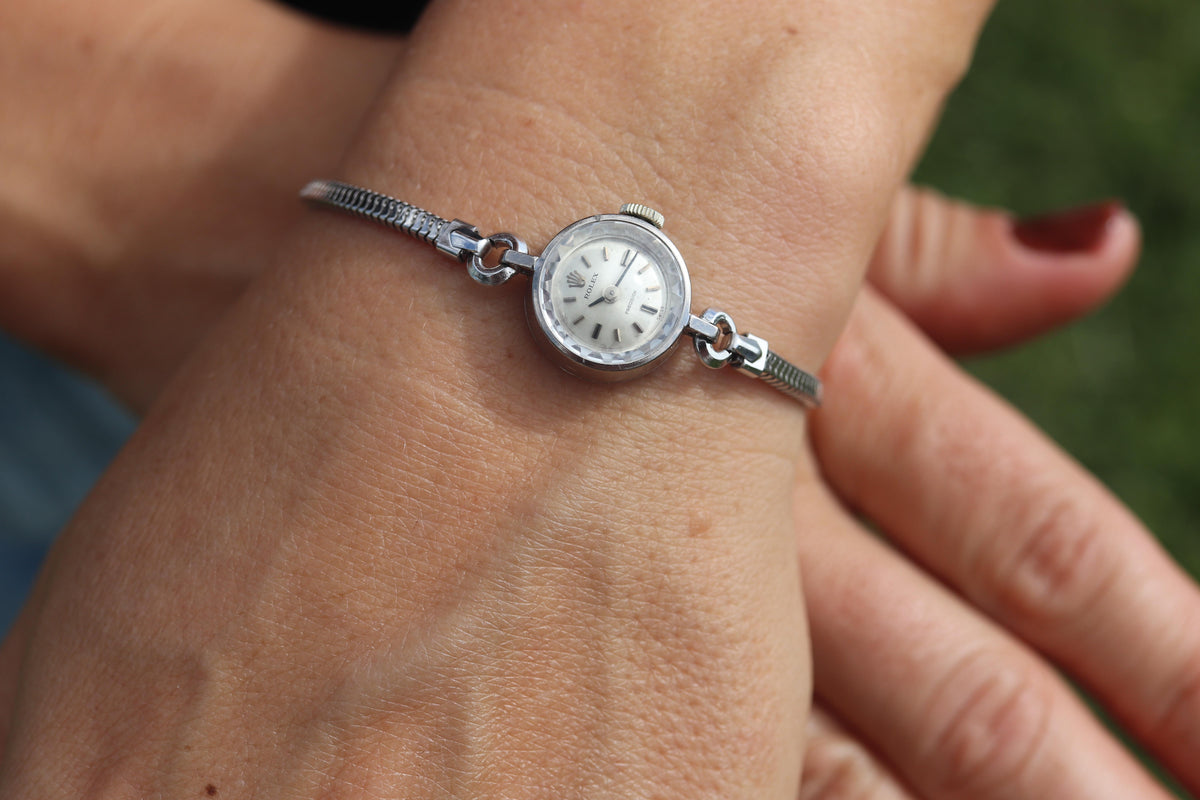 Genuine 18k Rolex 2633 Watch. 18k WG Ladies Dainty Cocktail Ladies Rolex