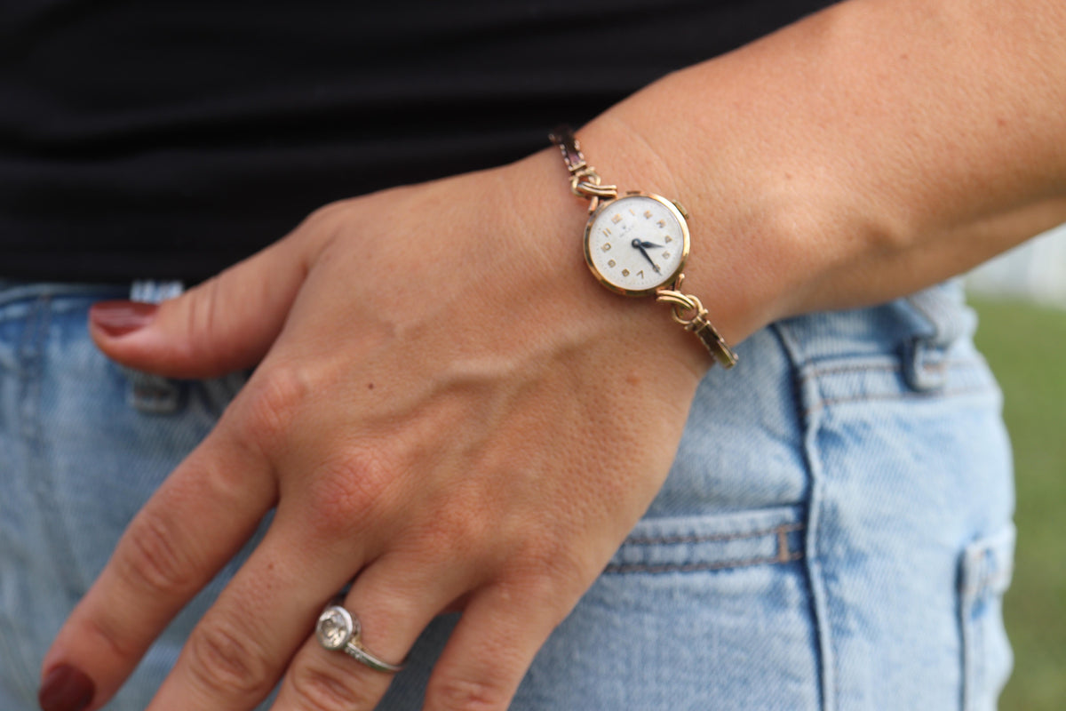 Vintage Rolex Womens Cocktail Watch. 9k Rose Gold Manual Windup.