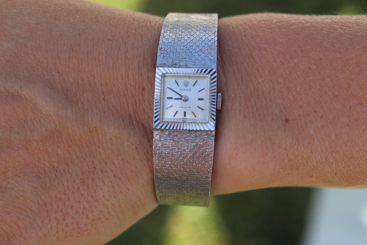 Genuine 18k Rolex Watch. ROLEX Precision 2157 Mechanical Windup. Ladies Rolex