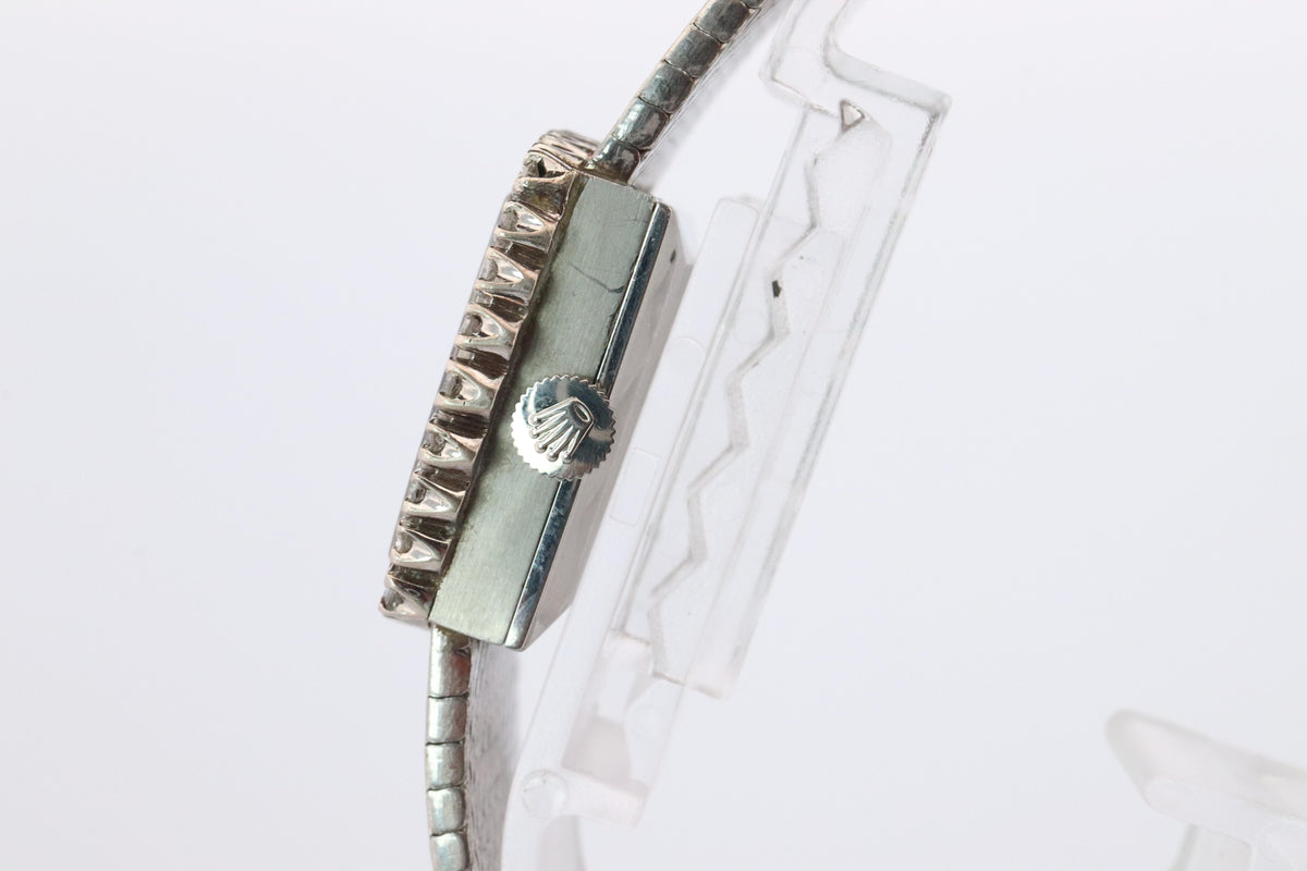 Genuine Rolex Watch. Diamond Bezel 1972 Ladies Manual ROLEX 2611 Precision
