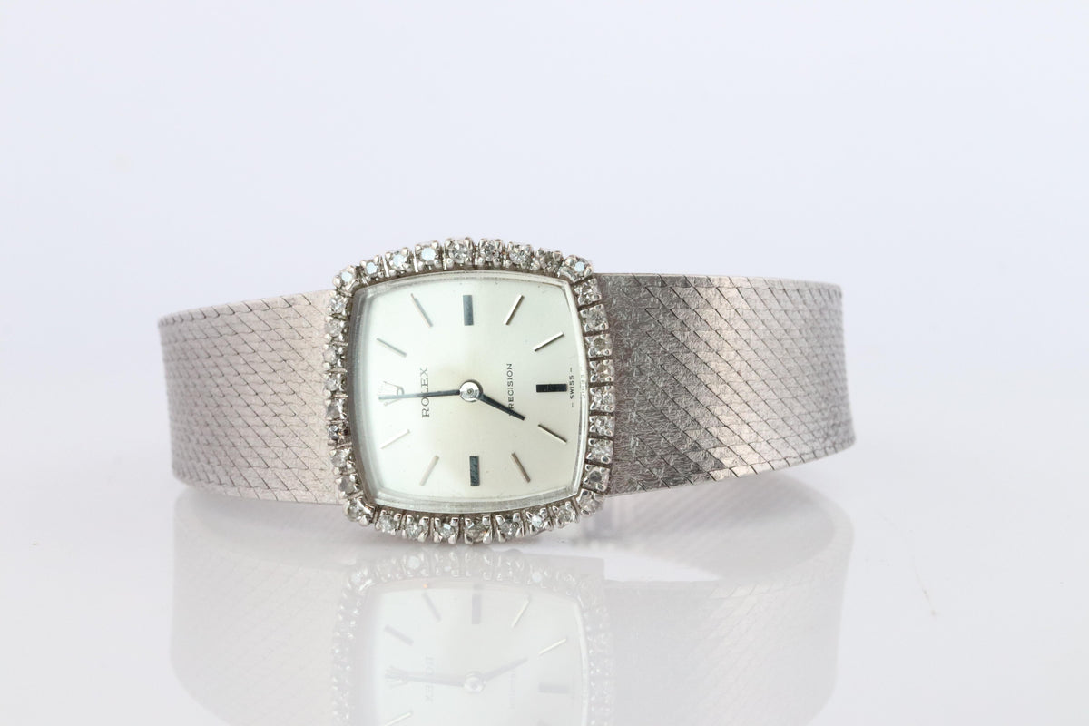 Genuine Rolex Watch. Diamond Bezel 1972 Ladies Manual ROLEX 2611 Precision