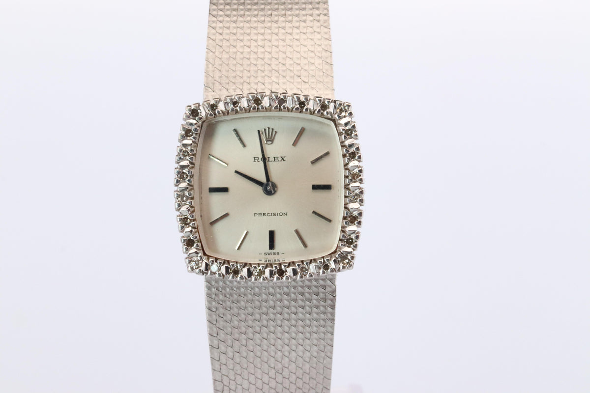 Genuine Rolex Watch. Diamond Bezel 1975 Ladies Manual ROLEX 2611 Precision