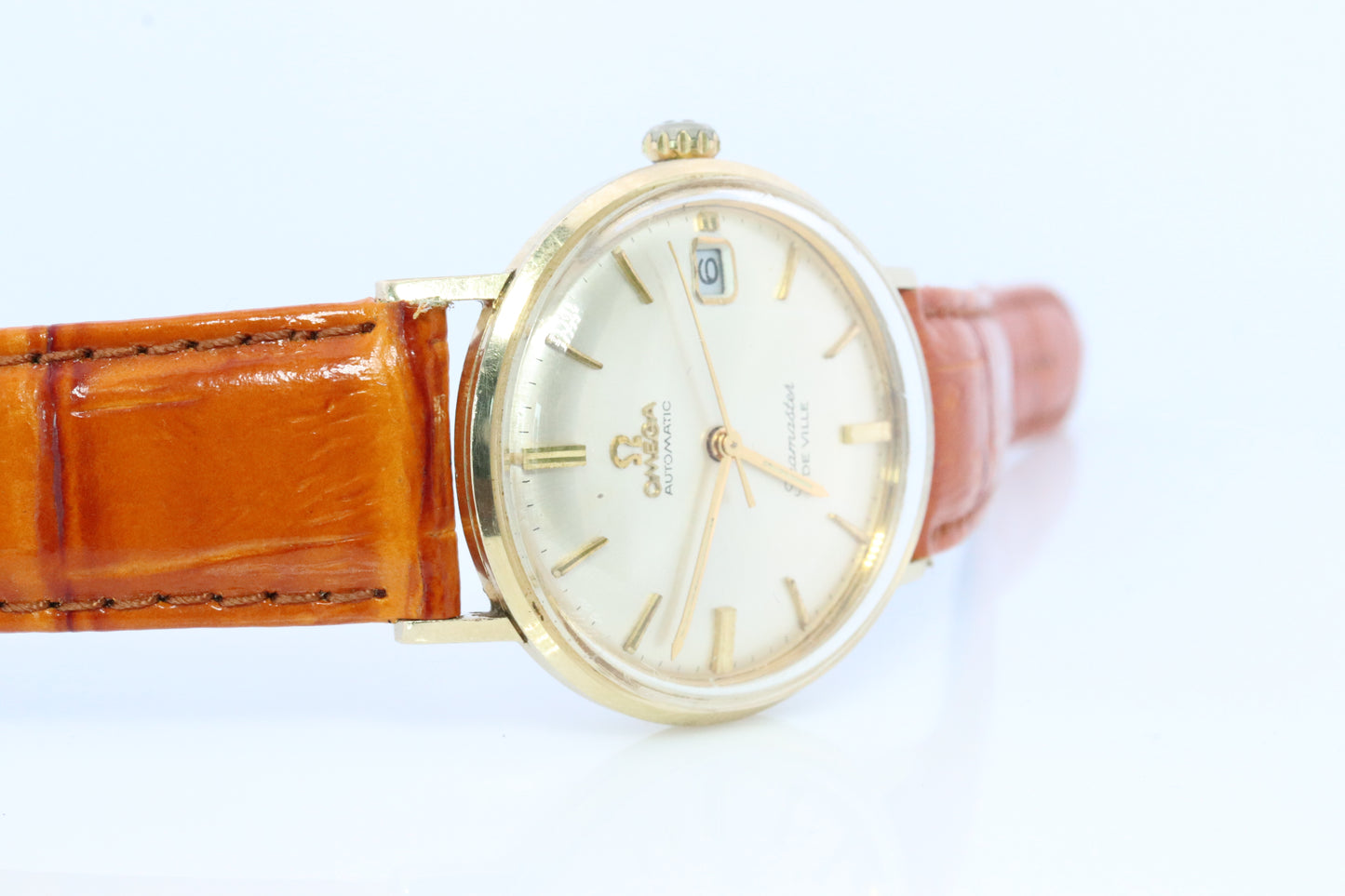 OMEGA Seamaster De Ville. 14k Yellow Gold Omega Automatic SEAMASTER DEVILLE. Mens Gold Watch. Date. (st368)