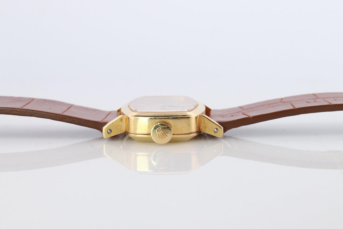 Genuine Rolex Watch. 18k YG Ladies Rolex 2467 Mechanical Windup Watch.
