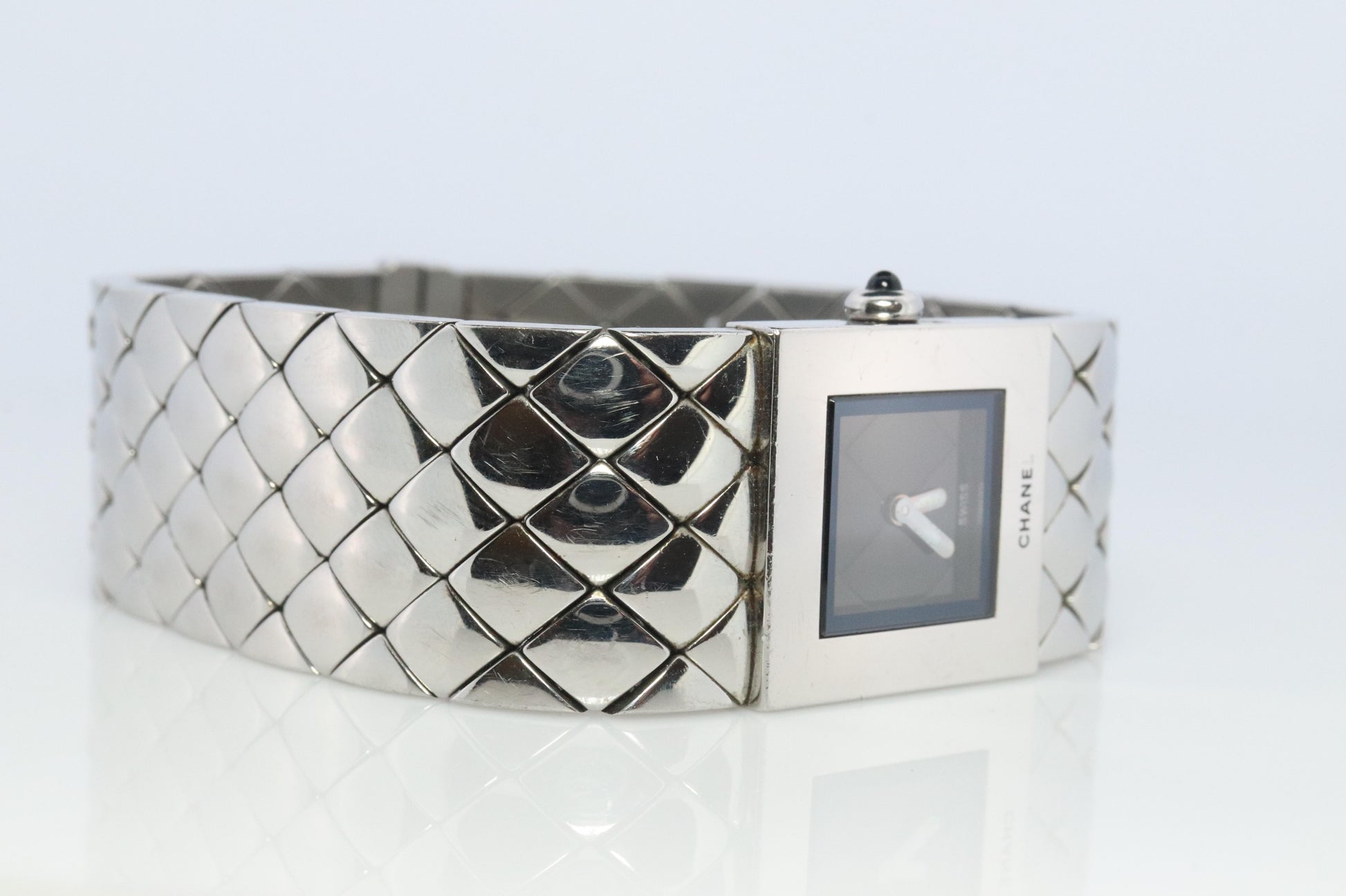 Chanel Watch. Genuine Matelasse Ladies Quartz Wristwatch Quilted Bracelet