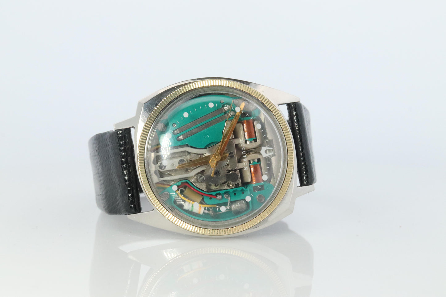 Vintage BULOVA Accutron watch. Spaceview Bulova 14k Bezel Electric Transparent