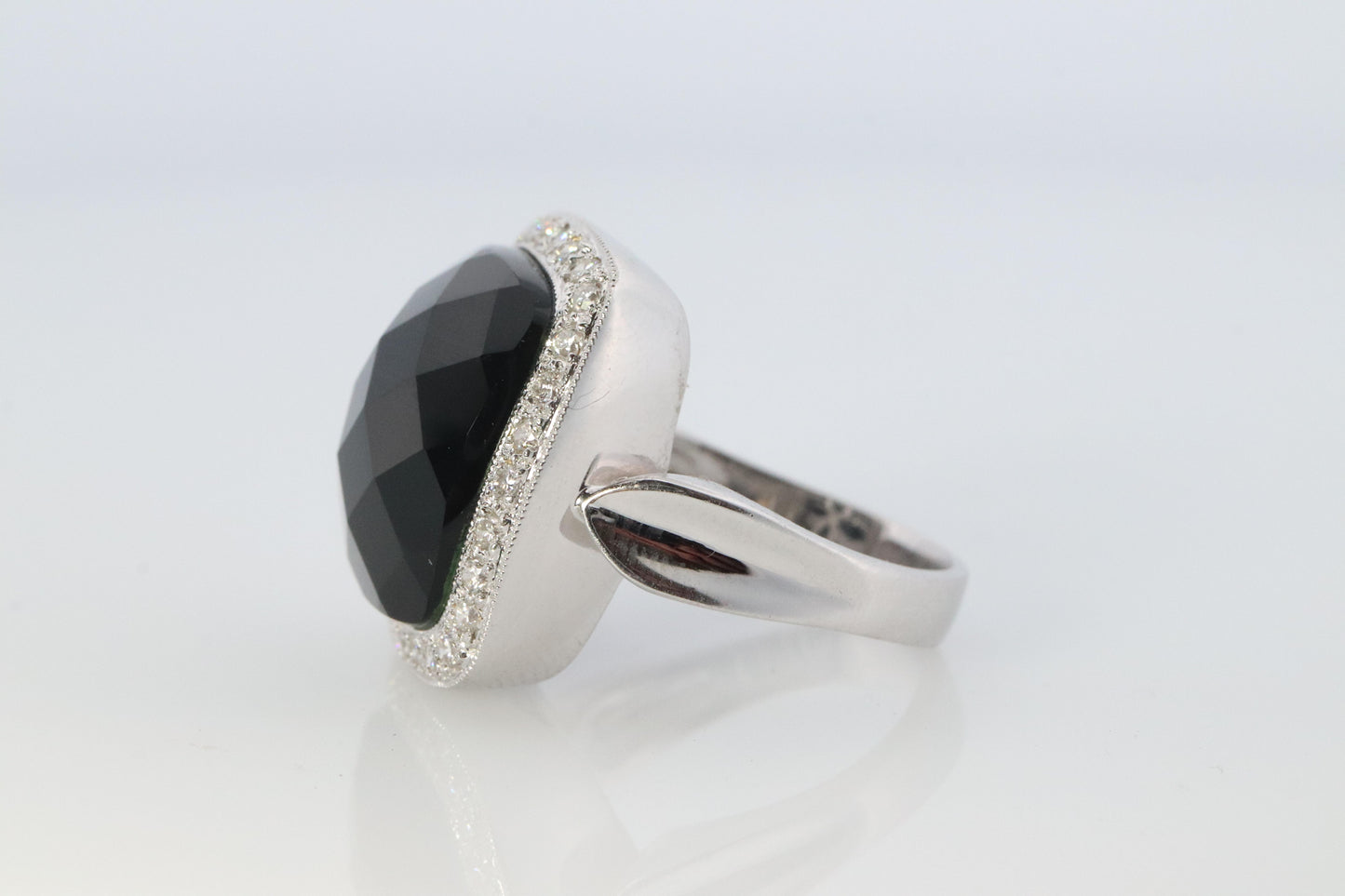 18k Gold ONYX Diamond Halo ring. Checkered French Cut Onyx Dome Halo Ring