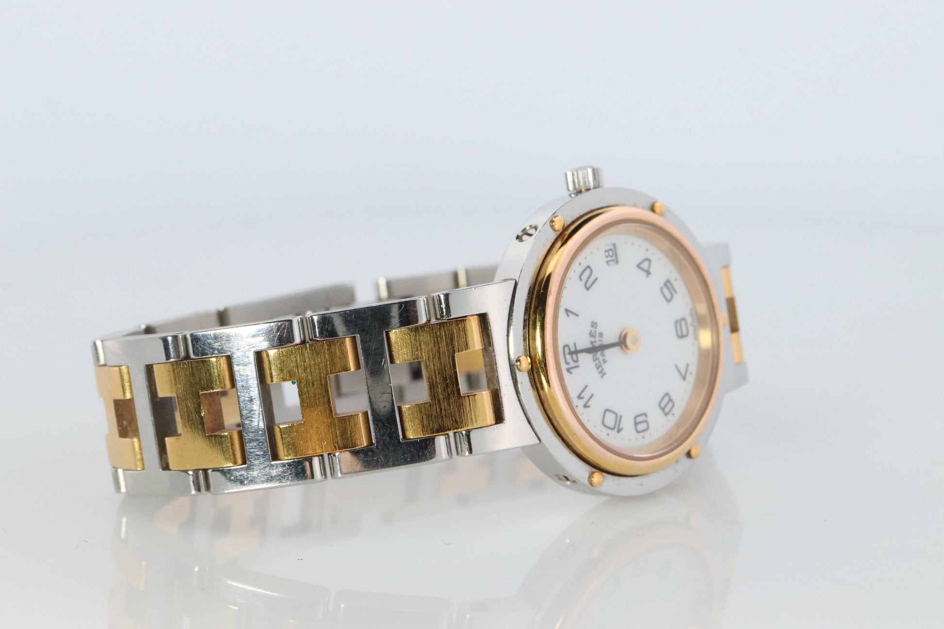 Genuine HERMES Stainless Steel 24mm Round Clipper Quartz Watch White Dial.