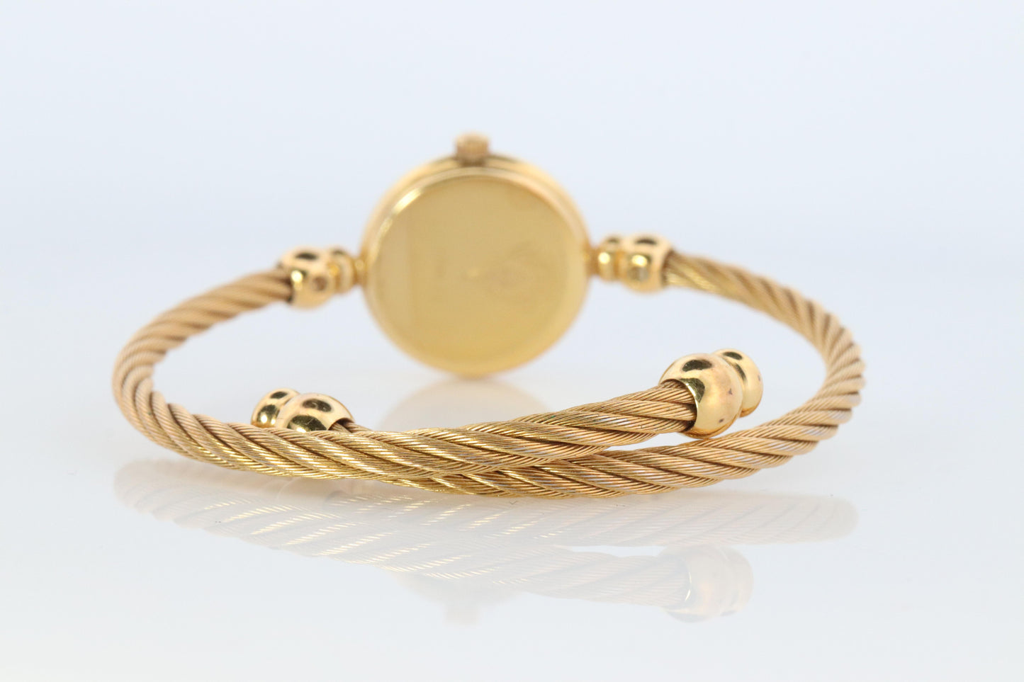Vintage GUCCI Quartz 2700.2.L  Watch. Gucci Ladies Bangle Gold Tone Wristwatch