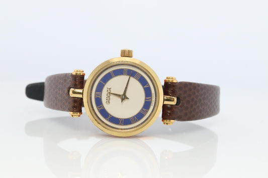 Vintage GUCCI Shelly Line Leather Watch Timepiece. 2000L Gucci Lane Blue and Red