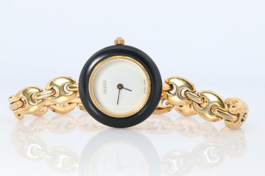 Vintage GUCCI Quartz 11/12.2  Watch Timepiece. Gucci Ladies Chain Link Watch