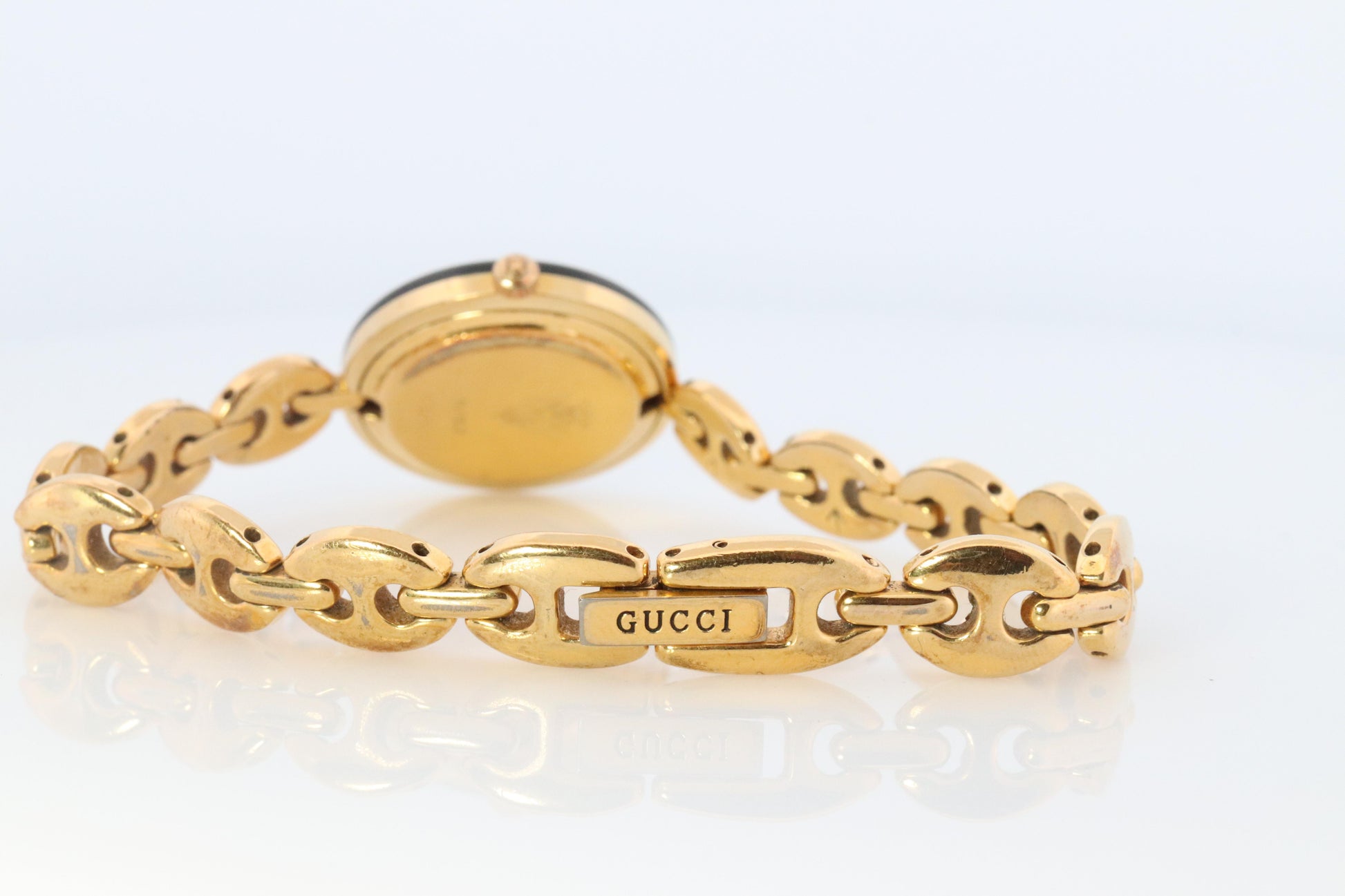 Vintage GUCCI Quartz 11/12.2  Watch Timepiece. Gucci Ladies Chain Link Watch