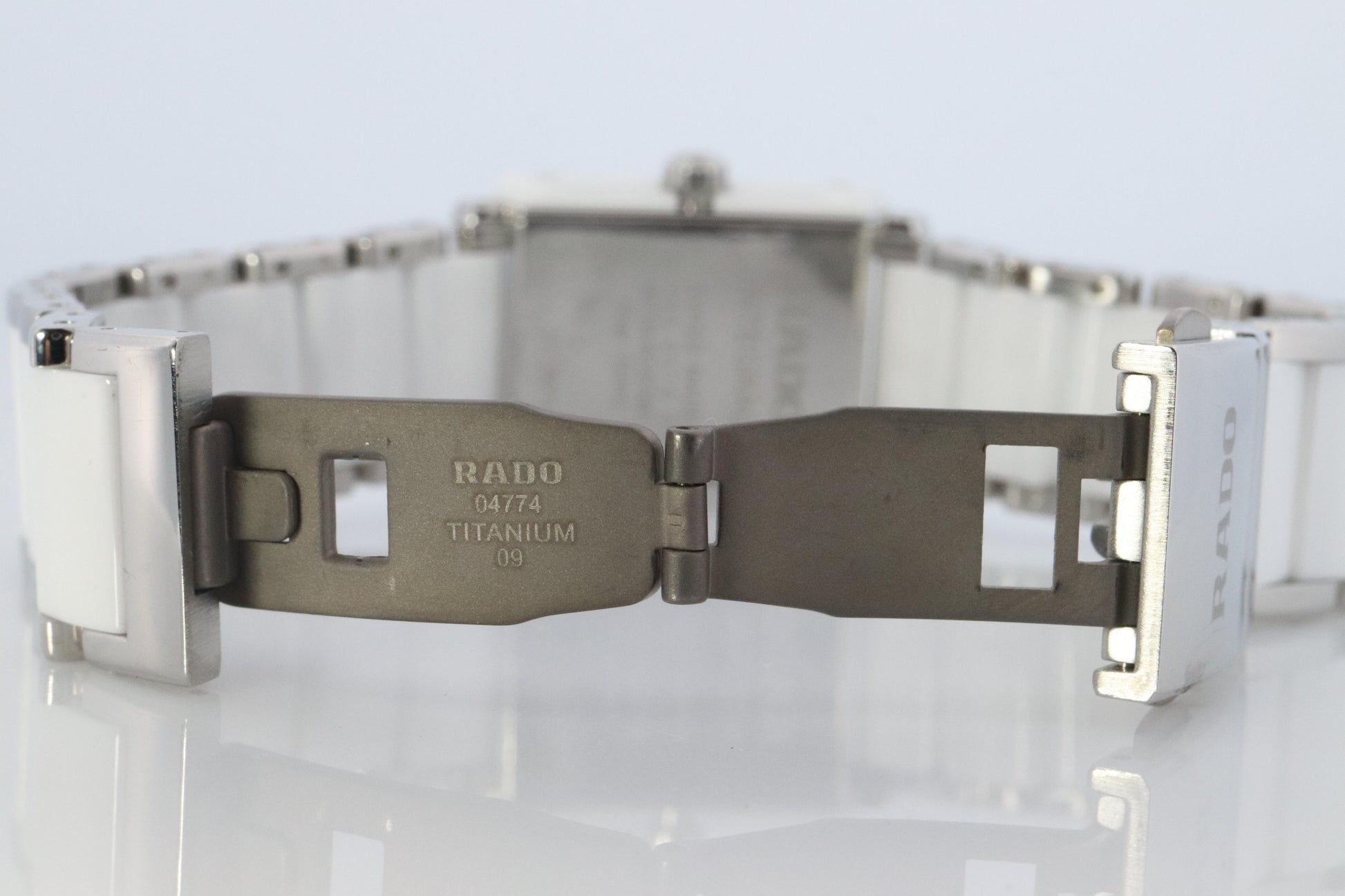 RADO Watch. Rado Ceramic Diamond Ladies. Rado Integral MOP Diamond Dial