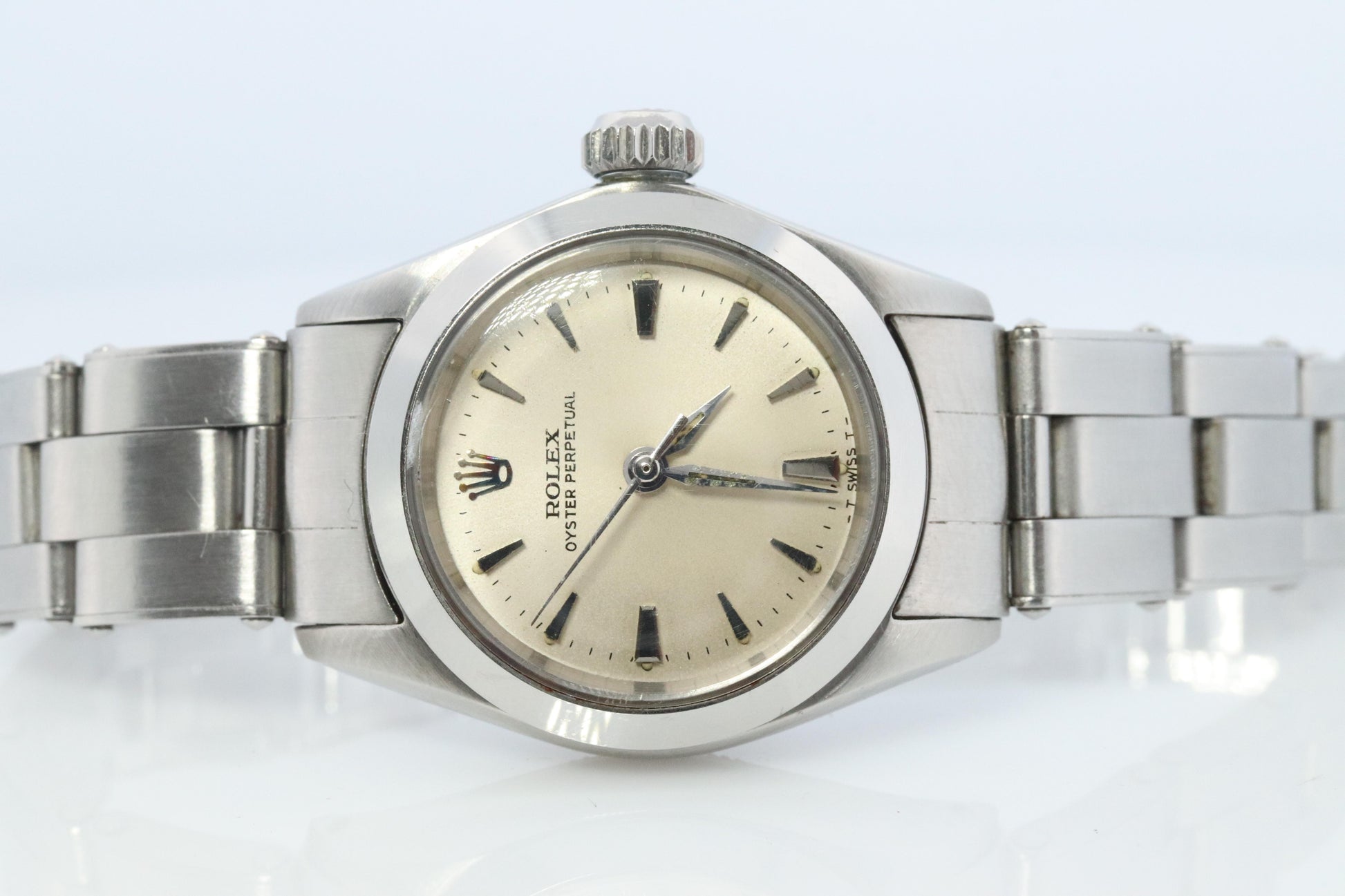 Genuine Rolex 6618 Watch. Ladies ROLEX Oyster Perpetual Automatic Wristwatch.