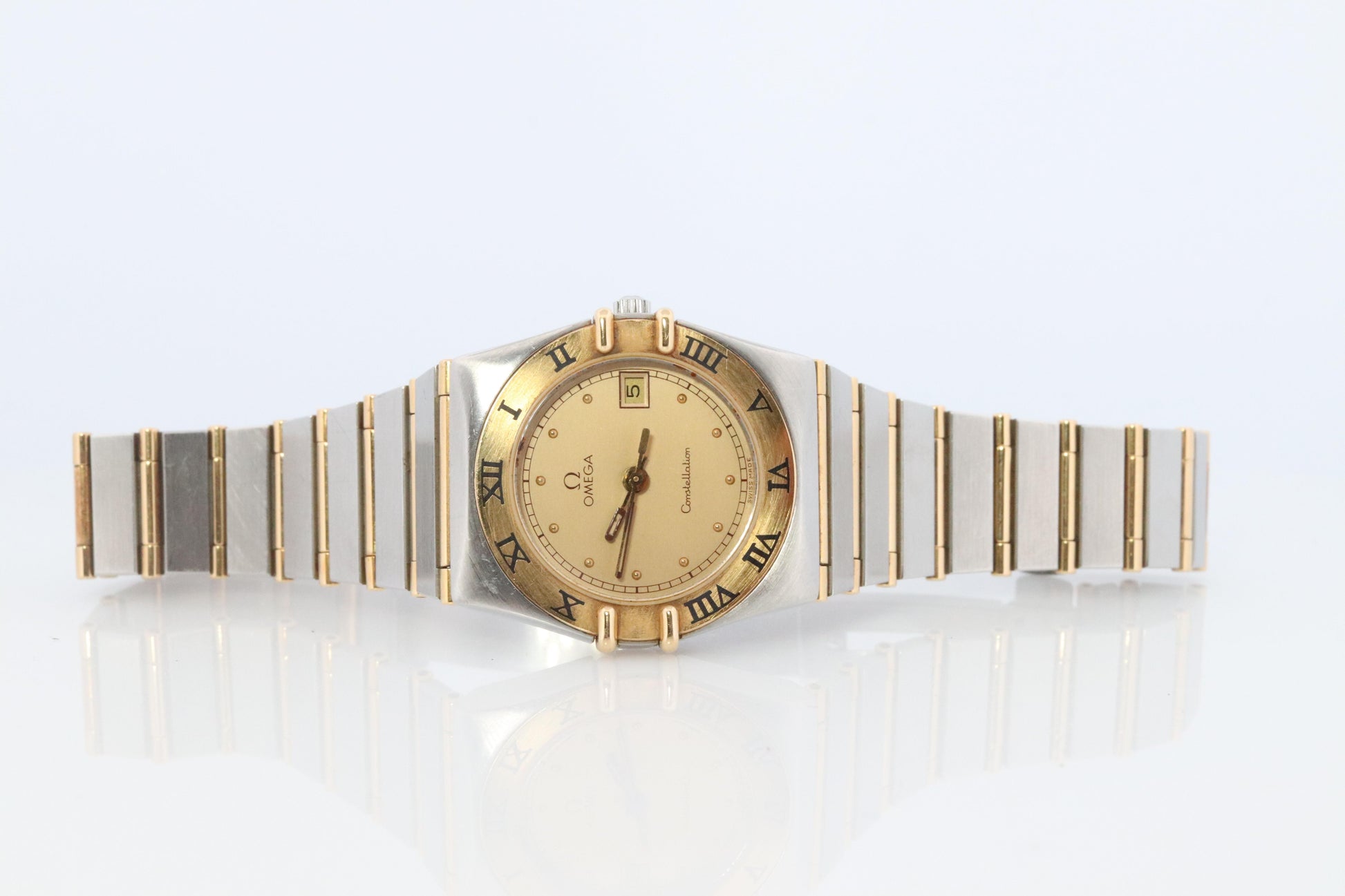 Omega Watch. Ladies Omega 796.1080 Constellation 18k YG and SS.