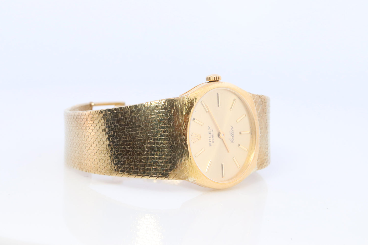 Genuine 18k Rolex Watch. ROLEX Cellini 3802 Mechanical Windup. Milanese bracelet