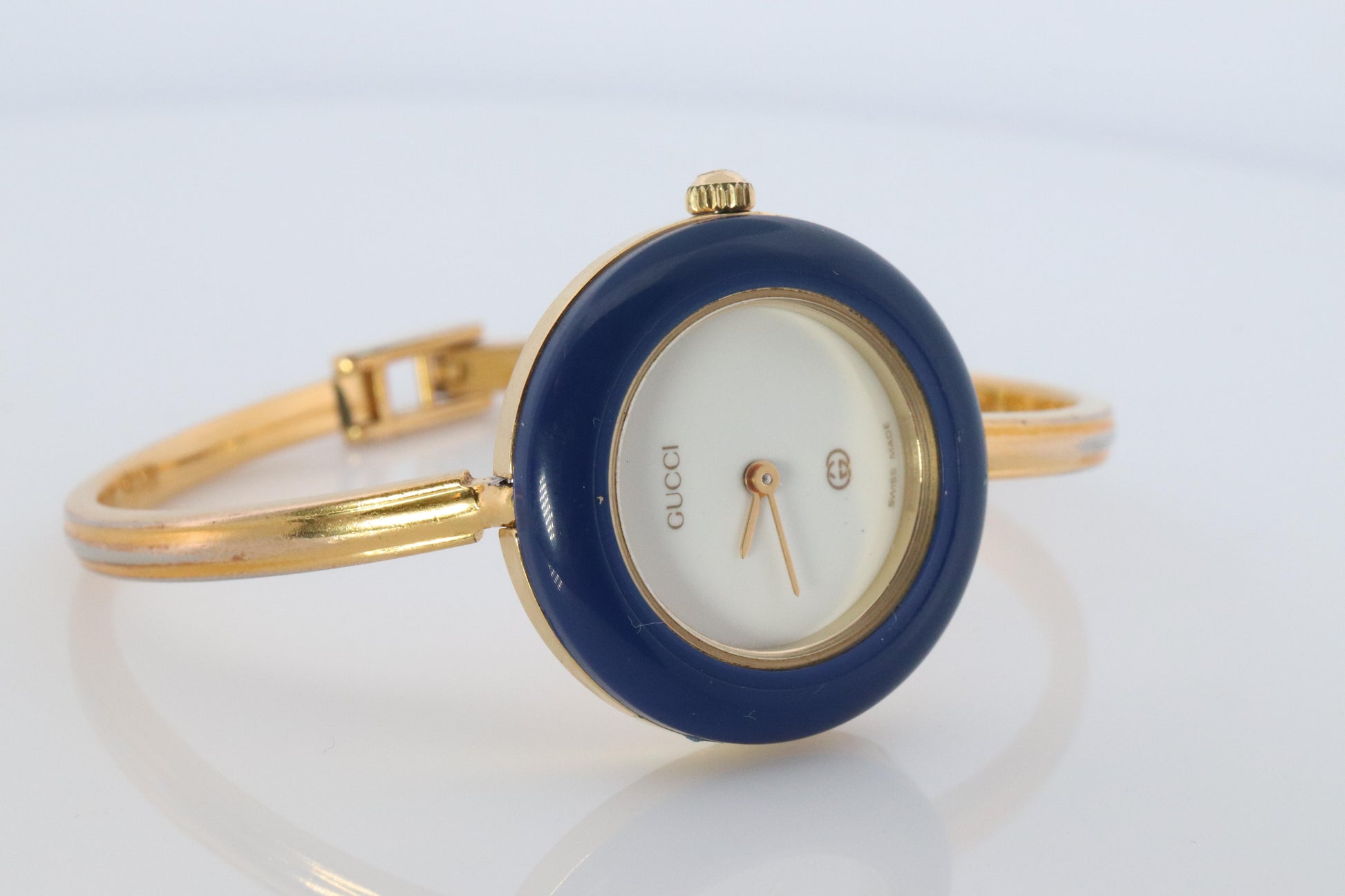 Vintage GUCCI Quartz 11/12  Watch. Gucci Ladies Bangle Interchange Bezel watch