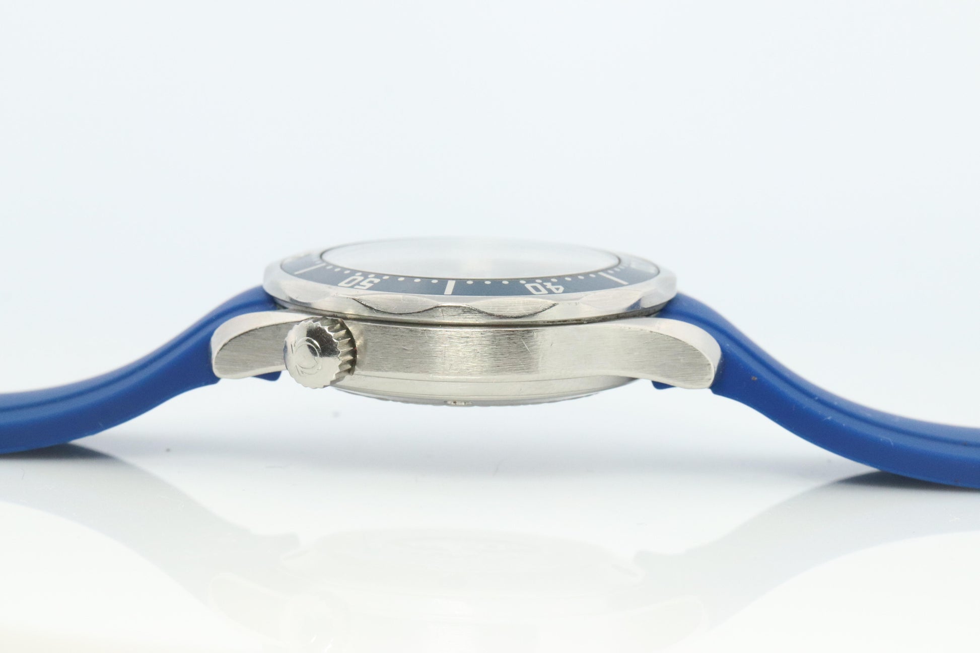 OMEGA Seamaster Professional 300m Automatic. Mens Omega Diving watch.