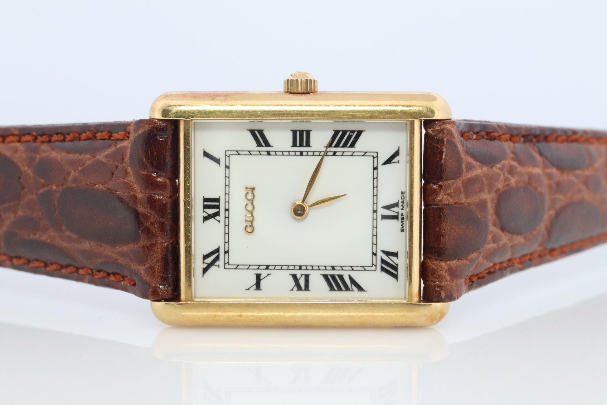Vintage 18k Gucci Tank Watch. 18k Yellow Gold Gucci 710L Wrist Watch.