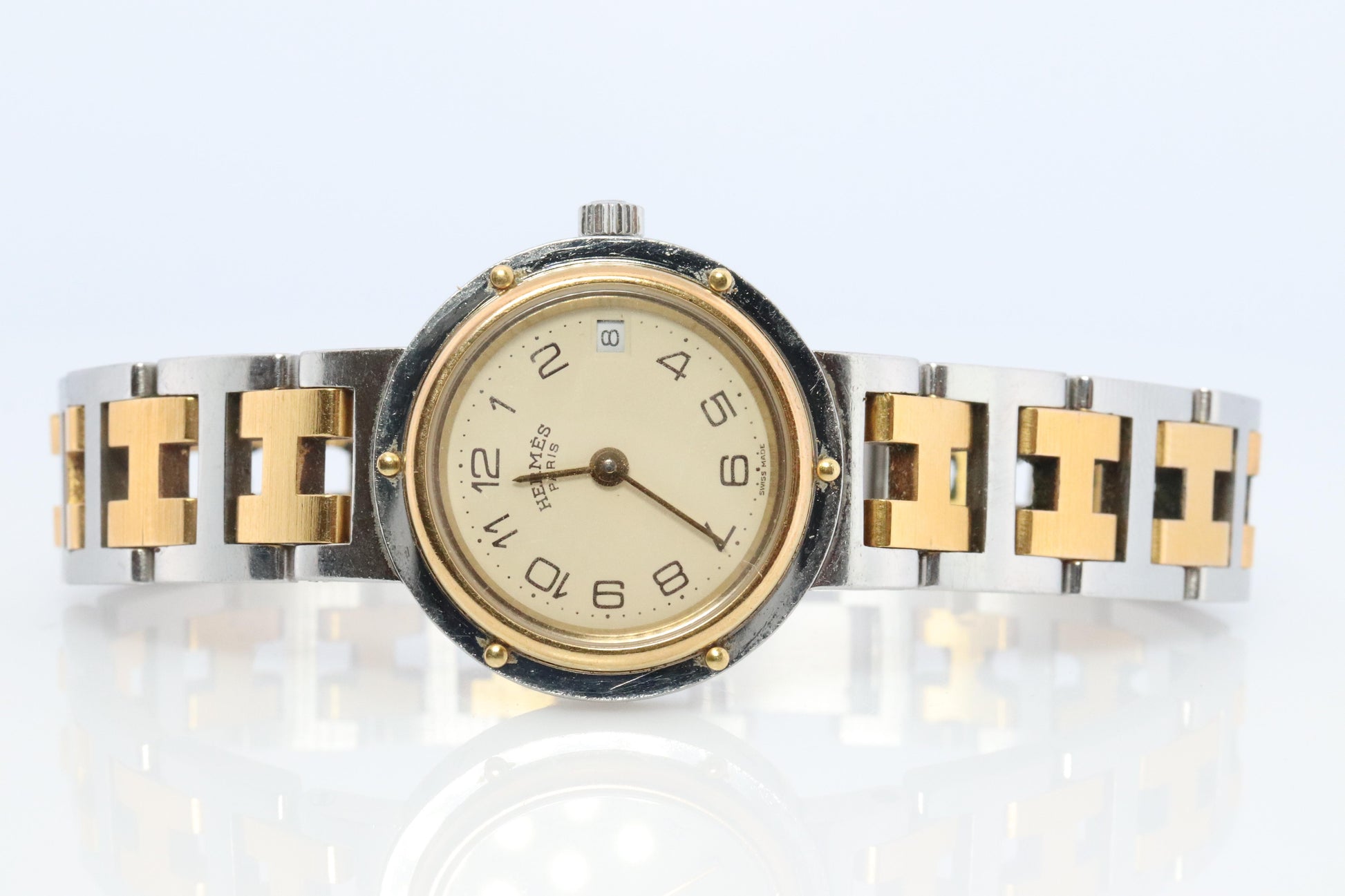 Genuine HERMES Stainless Steel 24mm Round Clipper Quartz Watch Champagne.