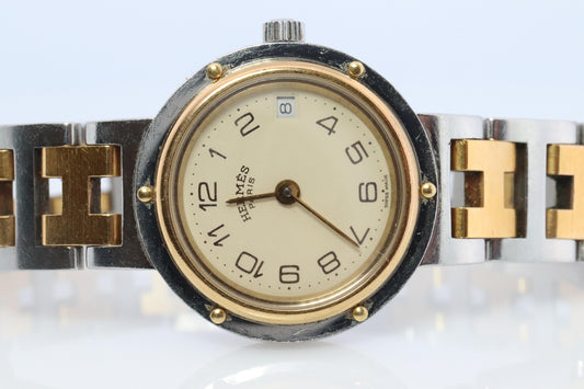 Genuine HERMES Stainless Steel 24mm Round Clipper Quartz Watch Champagne.