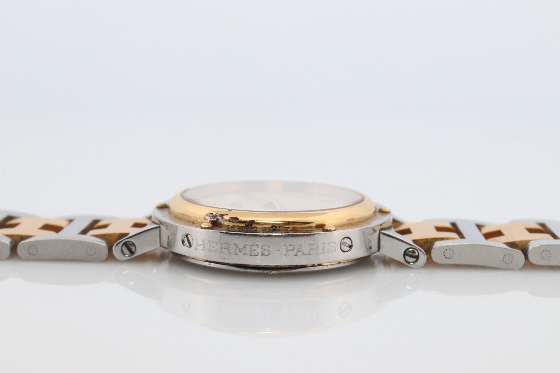 Genuine HERMES Stainless Steel 24mm Round Clipper Quartz Watch Champagne Dial.