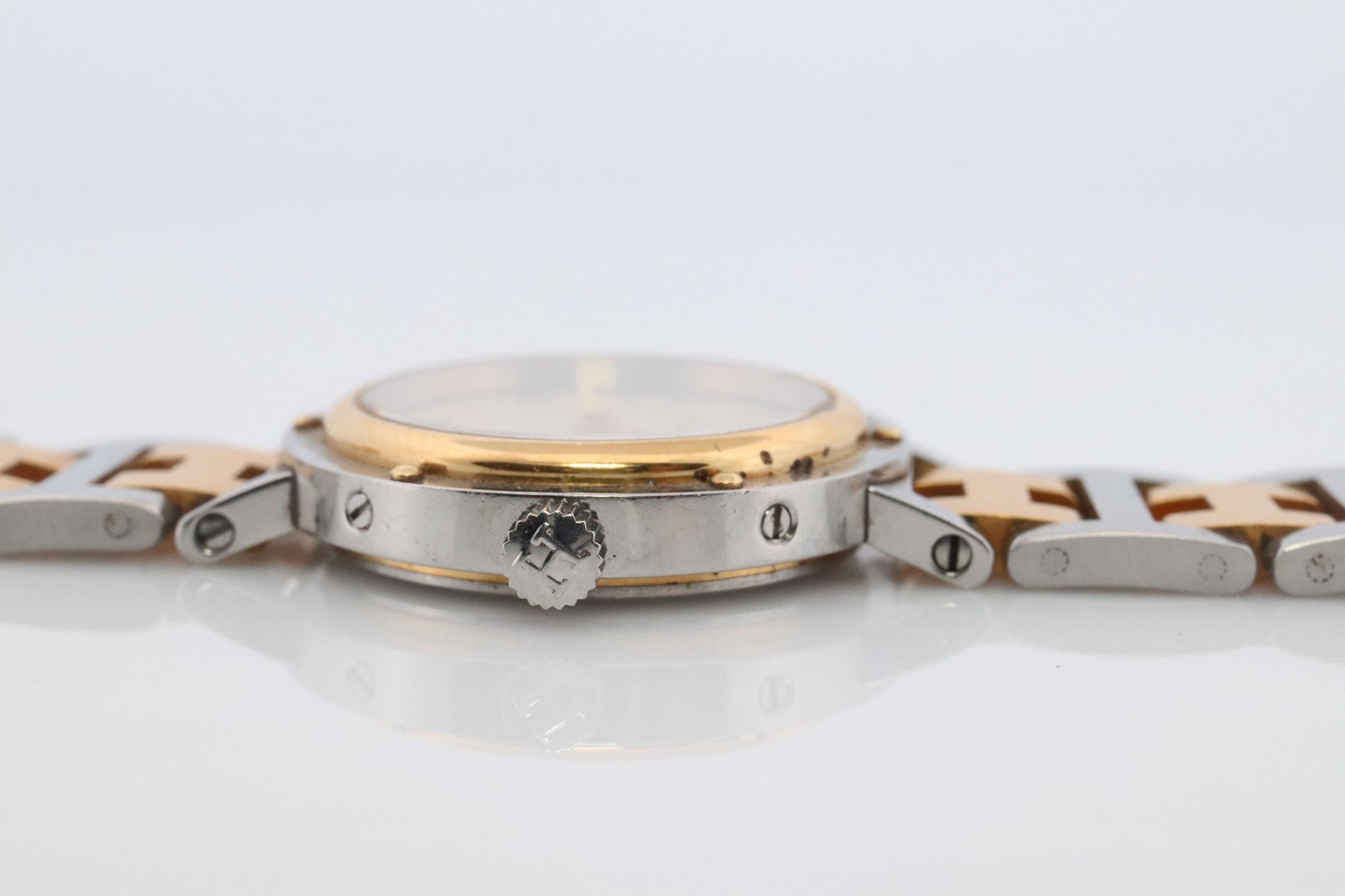 Genuine HERMES Stainless Steel 24mm Round Clipper Quartz Watch Champagne Dial.