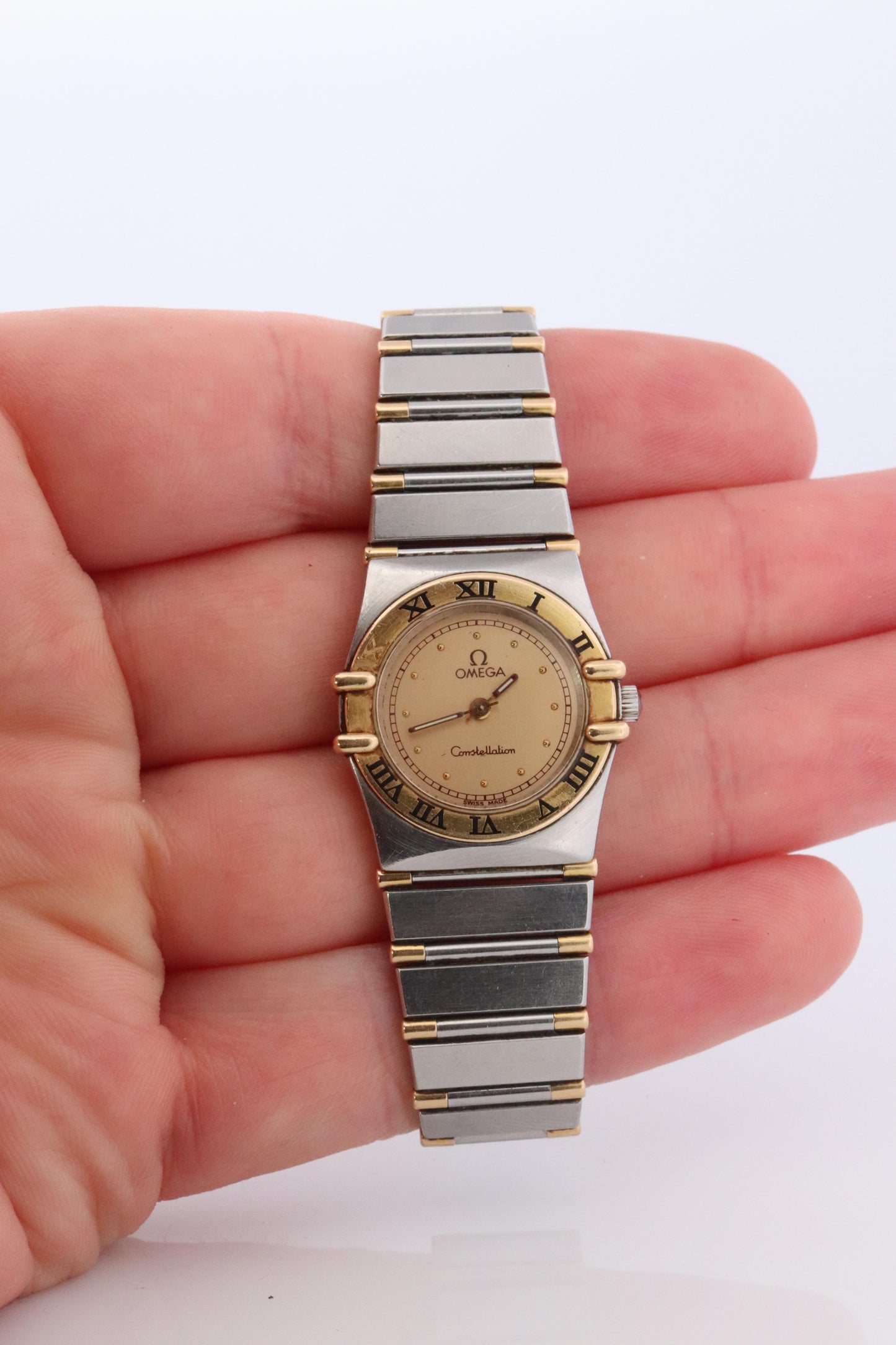 Omega Watch. Ladies Omega 796.1080 Constellation 18k YG and SS.