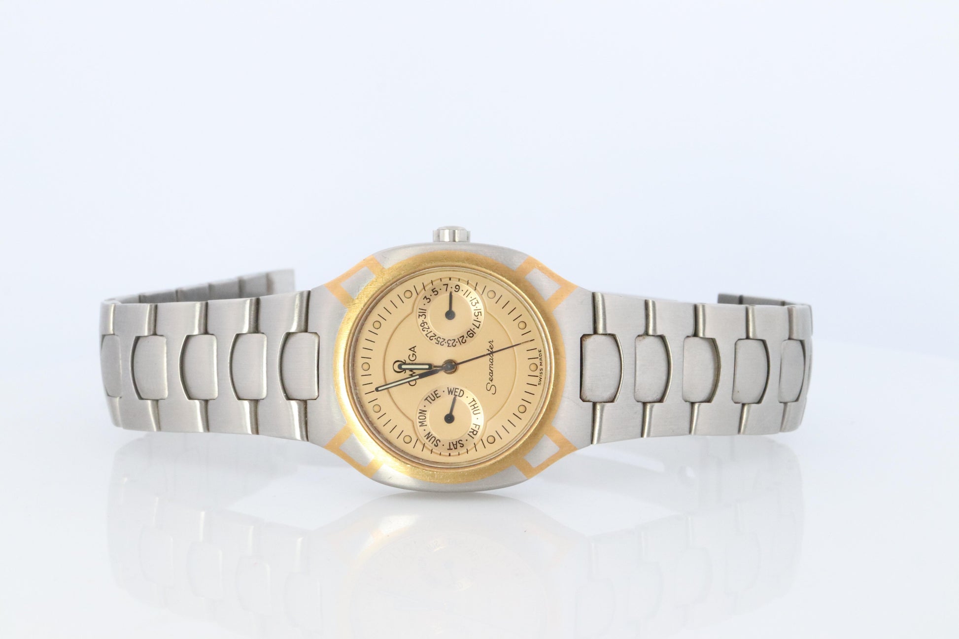Omega Watch.  Omega Seamaster Polaris Quartz Date Wristwatch. Mens Omega