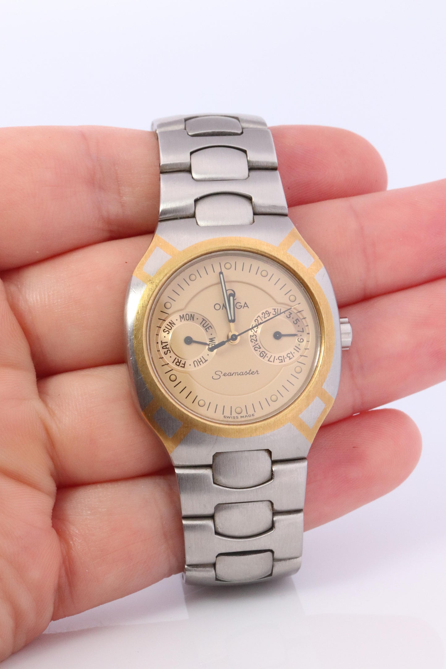 Omega Watch.  Omega Seamaster Polaris Quartz Date Wristwatch. Mens Omega