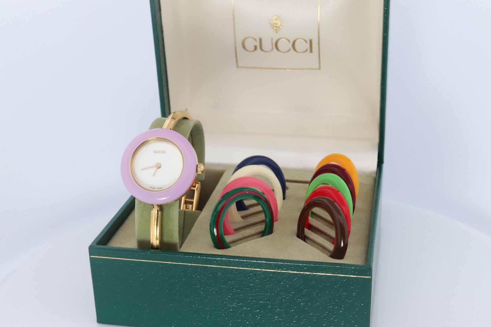 Vintage GUCCI Quartz 11/12.2  Watch. Gucci Ladies Bangle Interchange Bezel watch