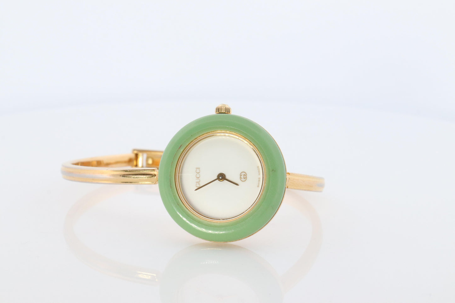Vintage GUCCI Quartz 11/12  Watch. Gucci Ladies Bangle Interchange Bezel watch
