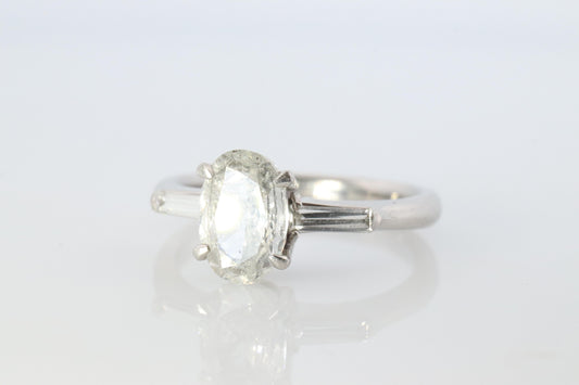 LARGE Diamond Oval engagement ring. Platinum 1CT Oval Diamond Solitaire baguette