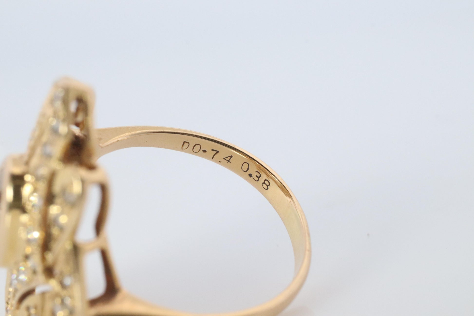 18k Diamond Shield ring 18k yellow gold with diamonds and filigree open design.