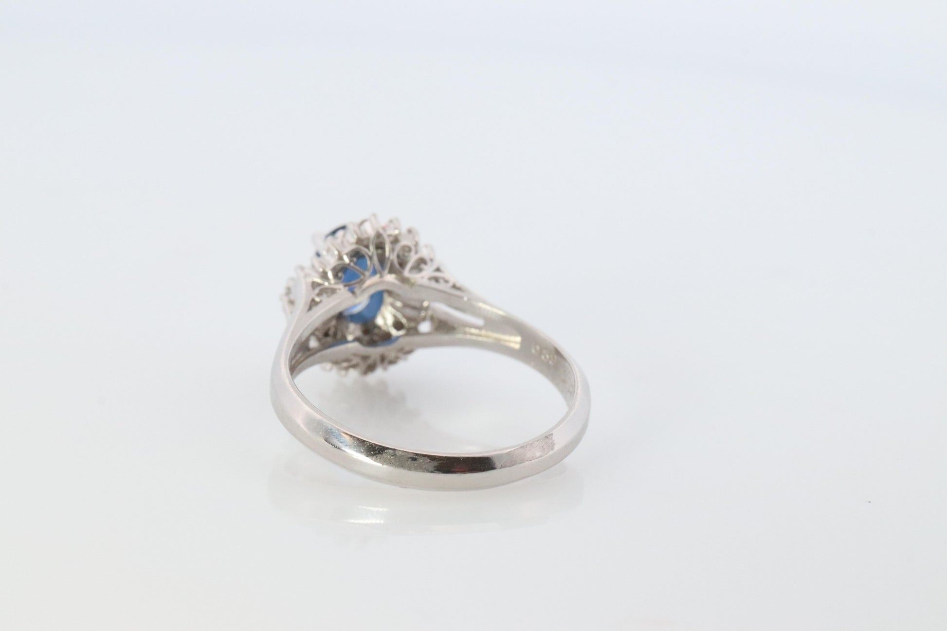 Sapphire and diamond Halo ring. Platinum Blue natural sapphire Ballerina ring