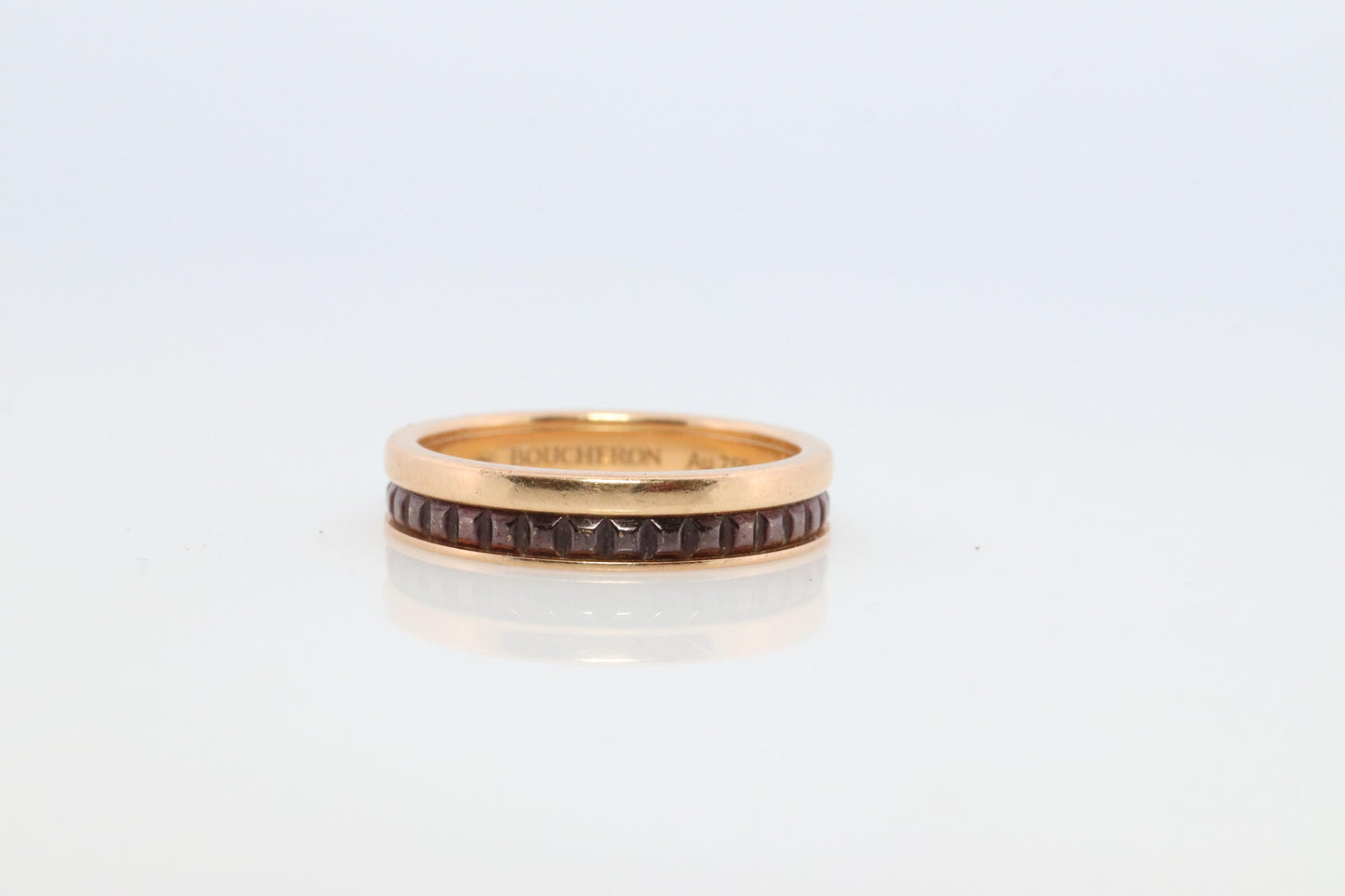 Boucheron 18k Band. Vintage 750 Boucheron Quattre Classique