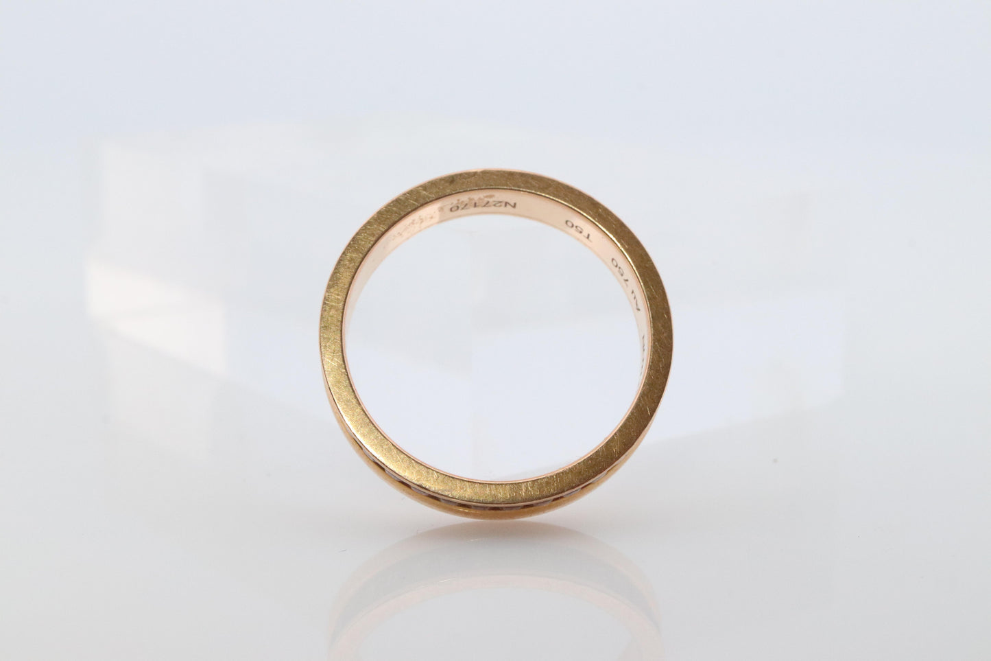 Boucheron 18k Band. Vintage 750 Boucheron Quattre Classique