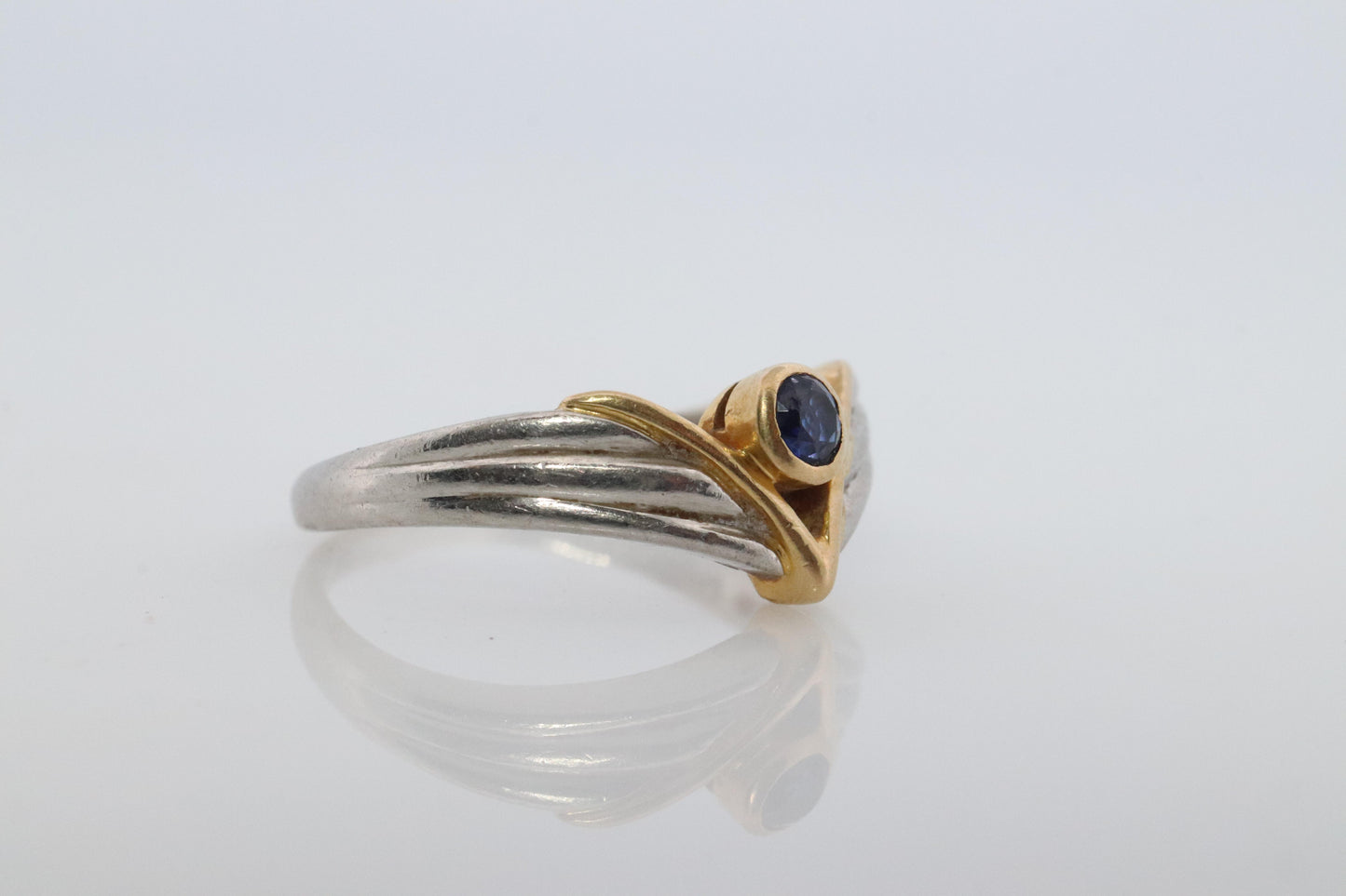 Mikimoto Sapphire Ring. Platinum 18k Mikimoto Sapphire Bezel V Band.