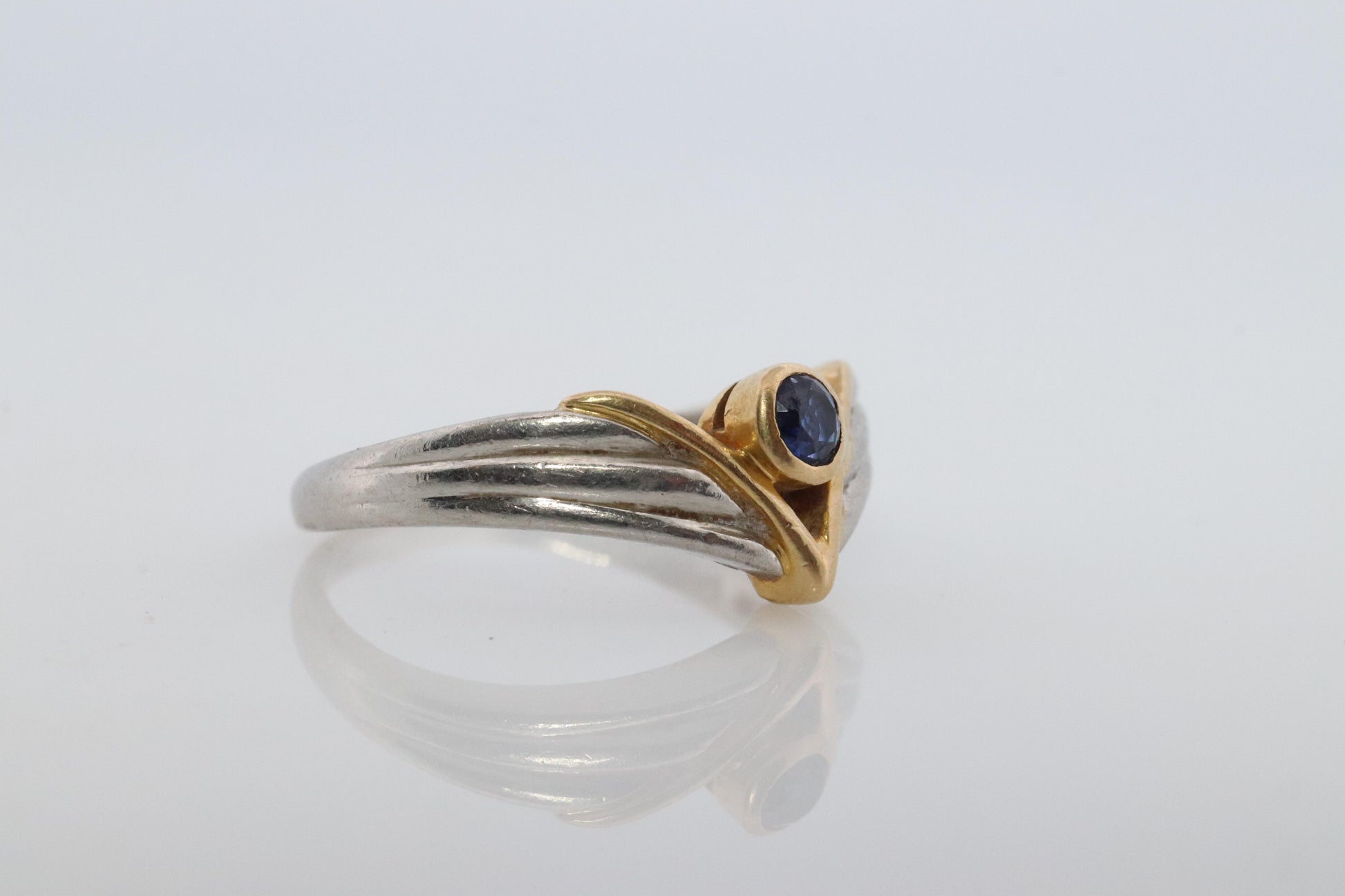 Mikimoto Sapphire Ring. Platinum 18k Mikimoto Sapphire Bezel V Band.