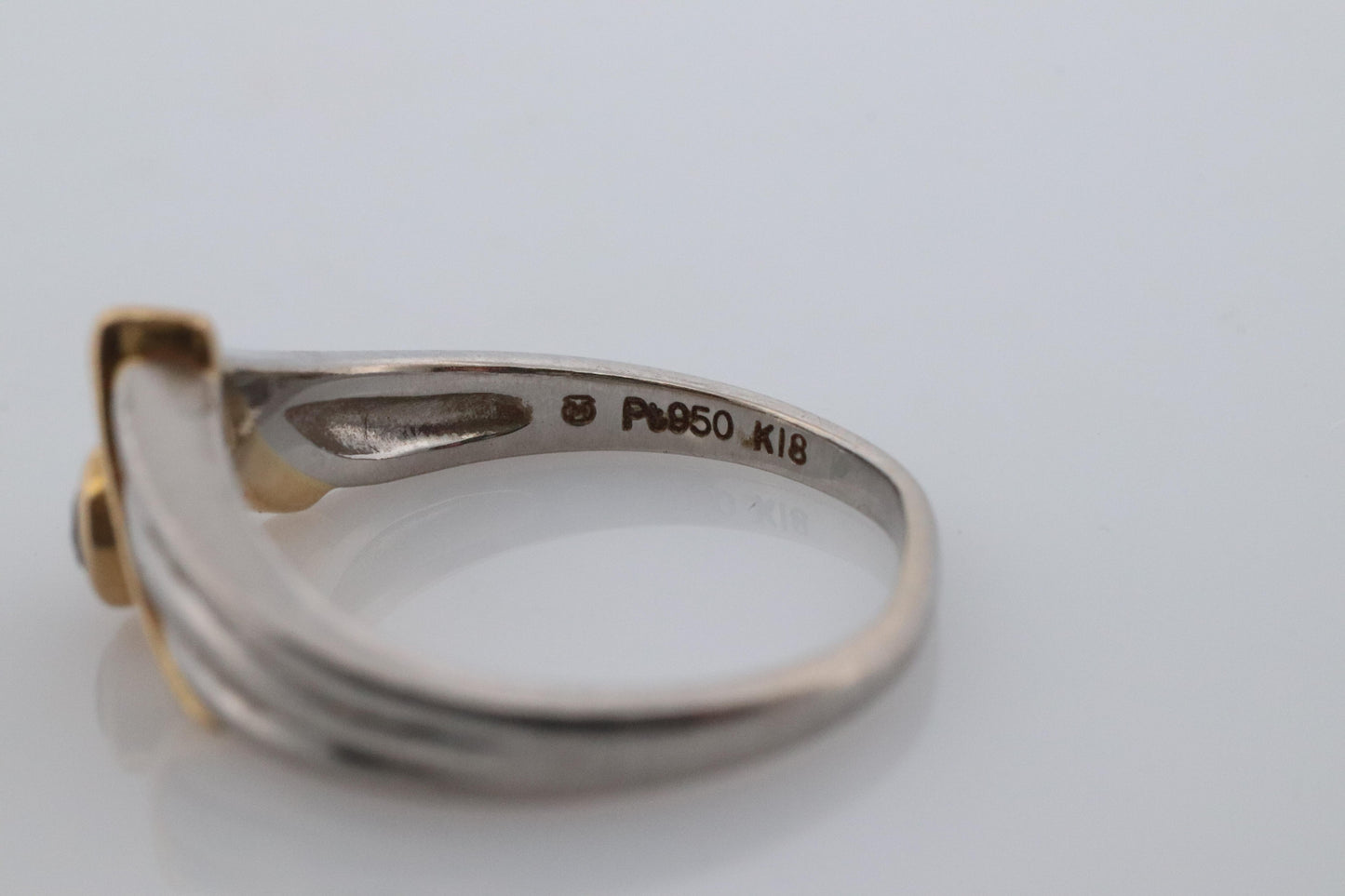 Mikimoto Sapphire Ring. Platinum 18k Mikimoto Sapphire Bezel V Band.