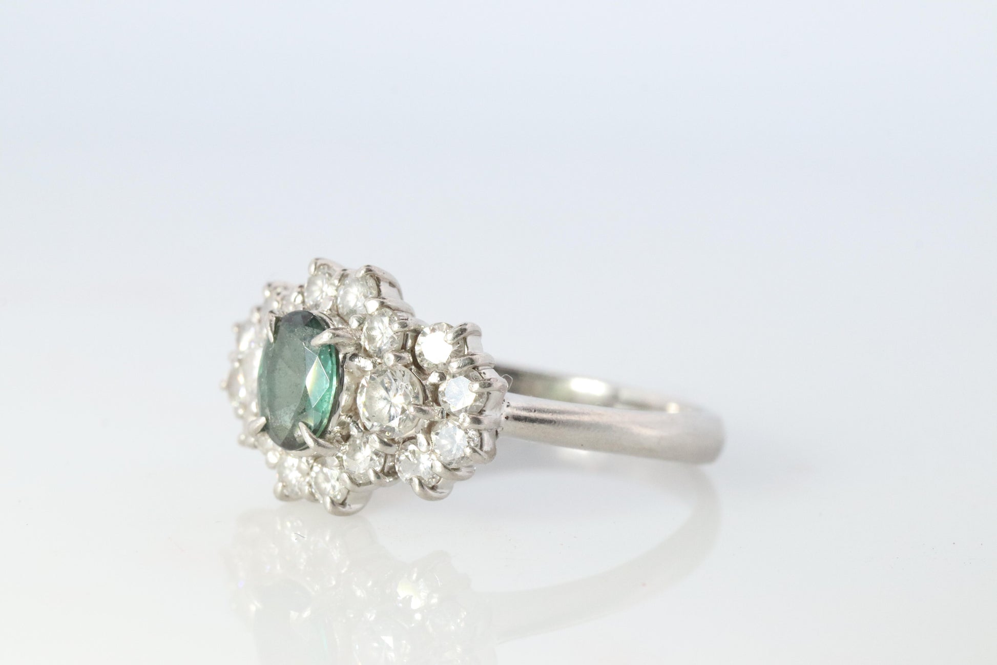 Genuine Alexandrite Ring. Platinum Alexandrite Diamond Halo Ring. PT900 Plat